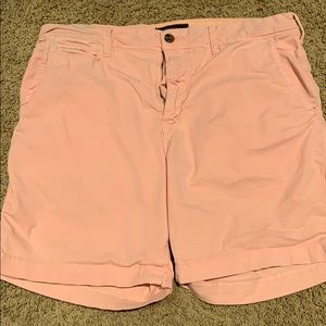 American Eagle Flat Front 6” shorts